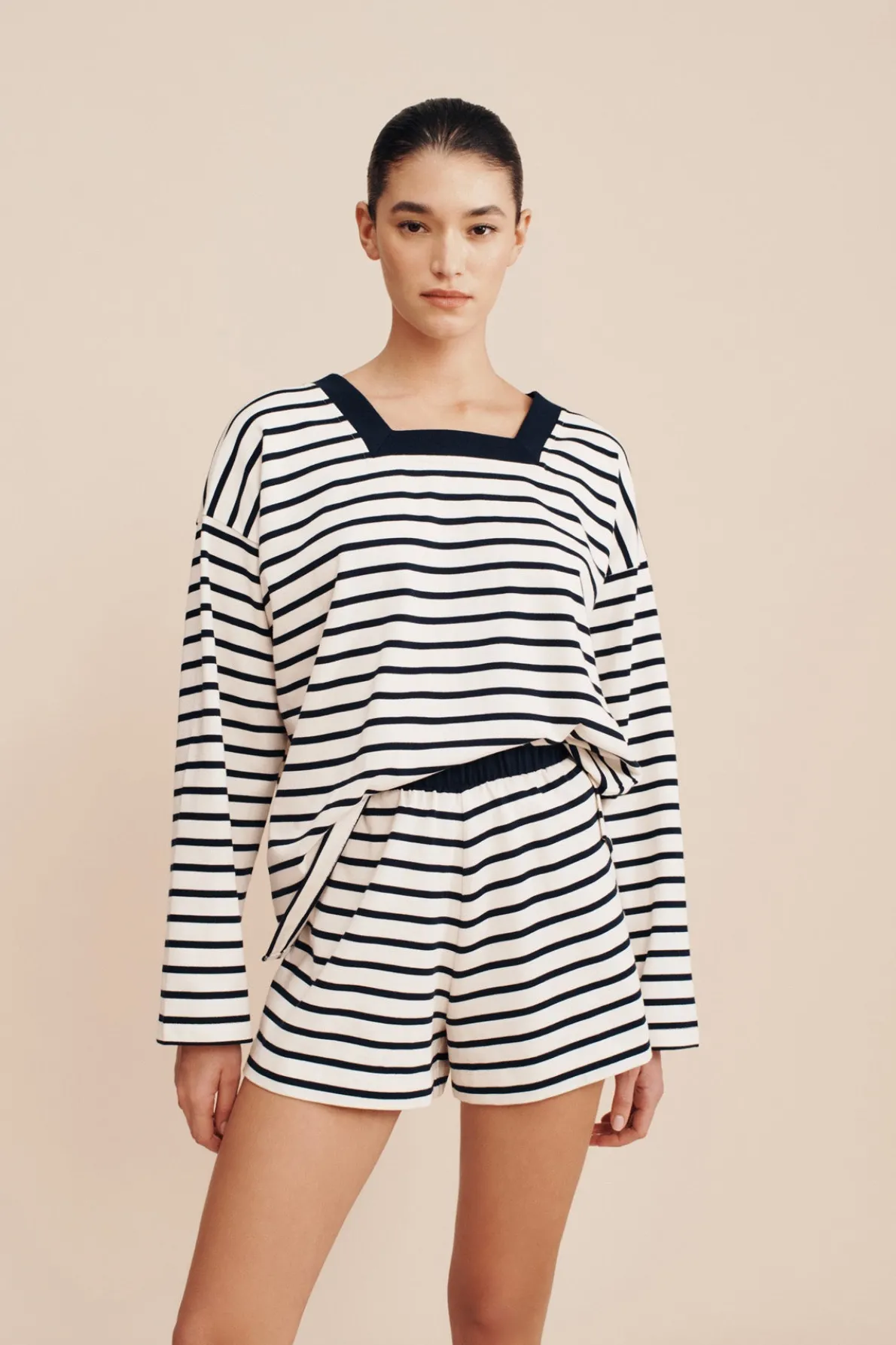 ARCHIE SHORT - NAVY STRIPE