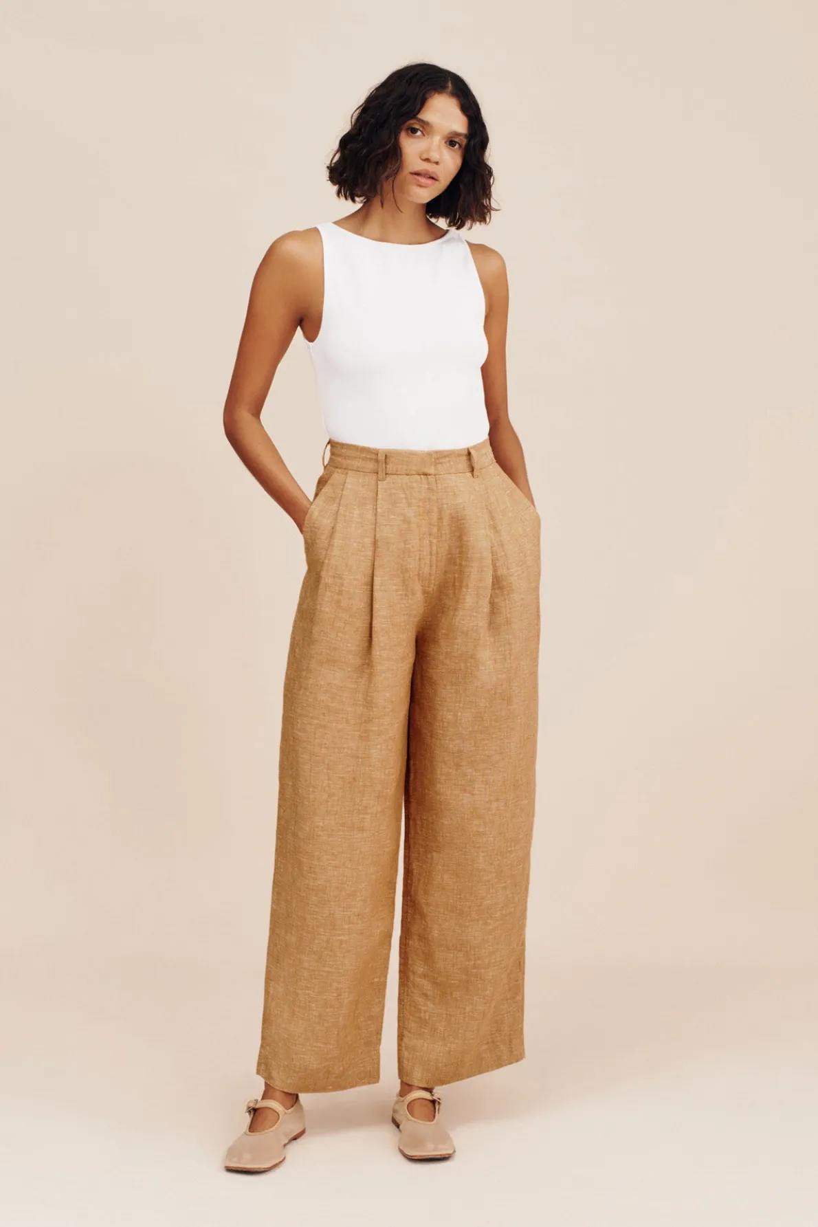 AXEL BOAT TANK - WHITE