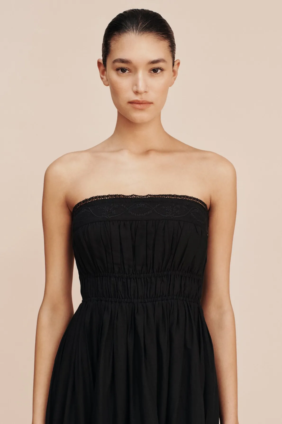 MYLAH STRAPLESS DRESS - BLACK